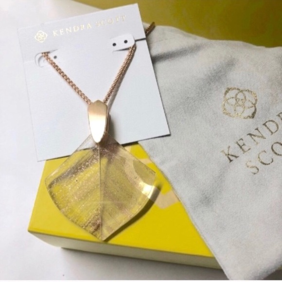 Kendra Scott Jewelry - Authentic Kendra Scott Rose Gold Necklace